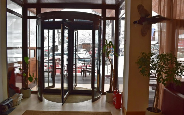 The Lodge Hotel