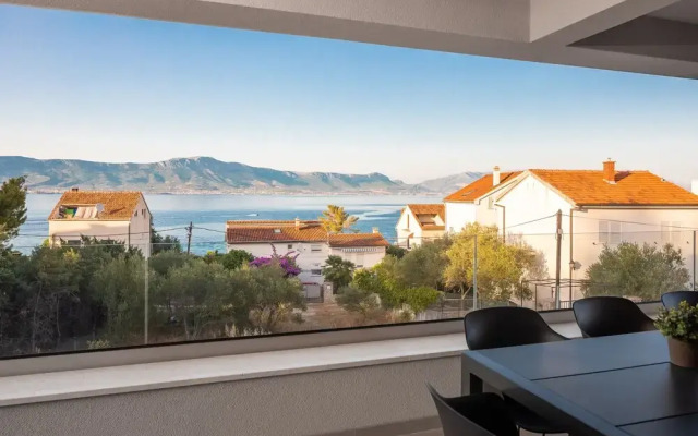 House & Home Slatine