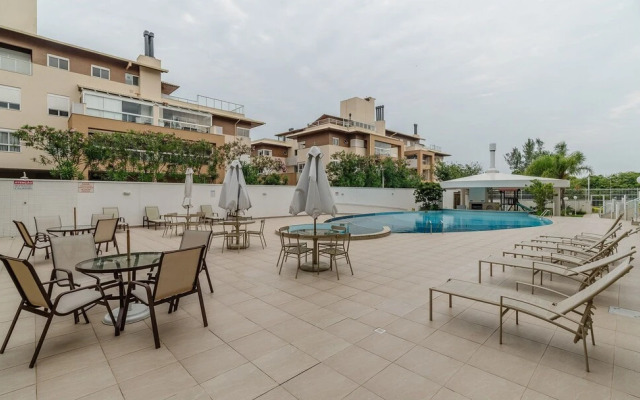 Apt w/ Side sea View, Seaside Condominium Rap0306