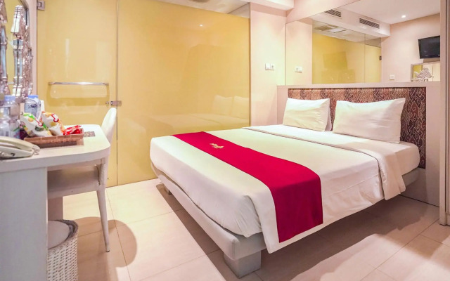 Pyrenees Jogja Hotel
