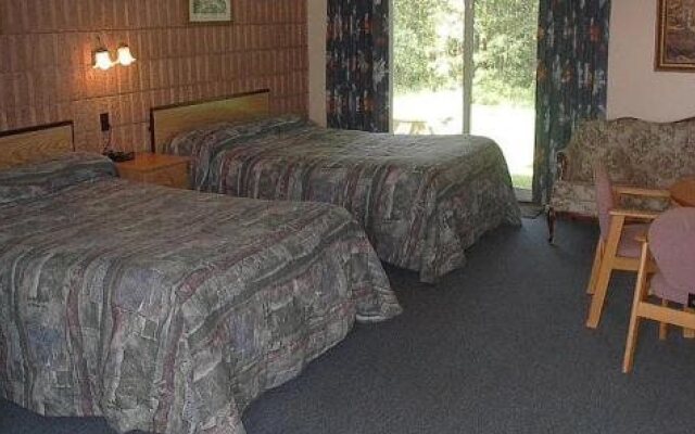 Top Notch Restaurant & Motel