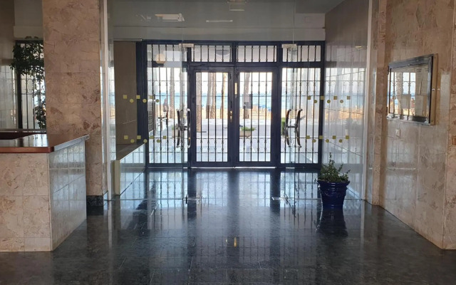 Edificio Las Palmeras 6