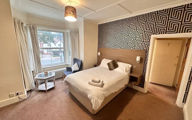 Pine Lodge Hotel & Restaurant Mansfield