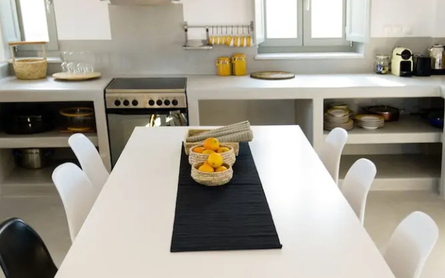 Antiparos Homes