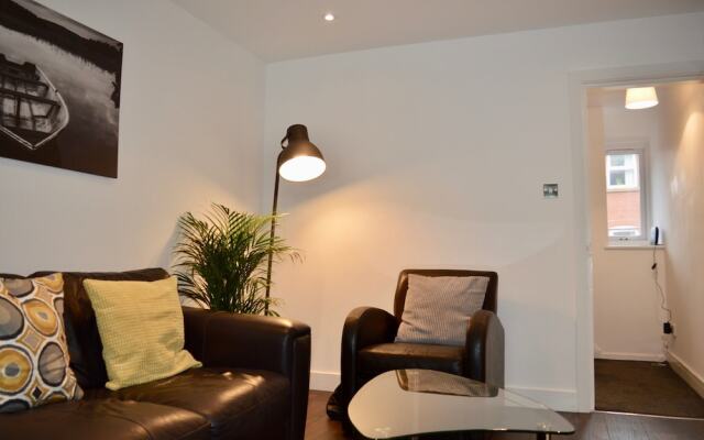 Modern 3 Bedroom House in Northen Quarter