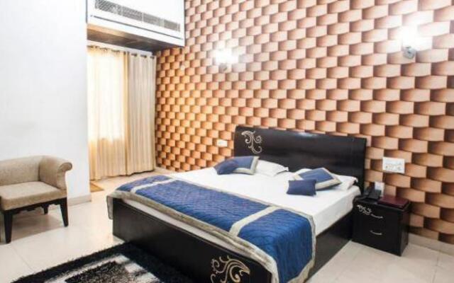 Hotel Luxmi Residency