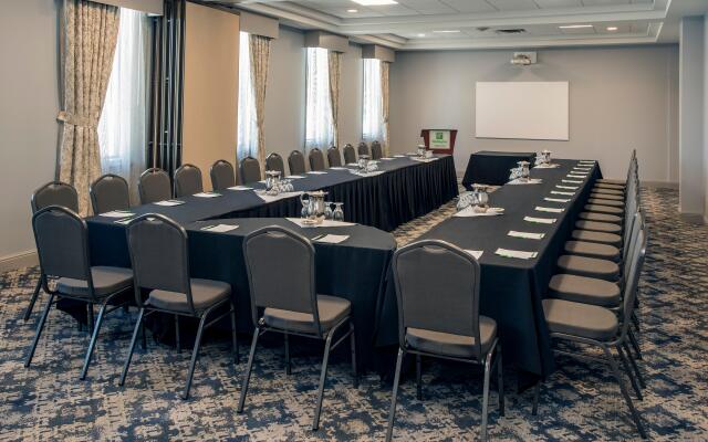 Holiday Inn Conference Center Edmonton South by IHG