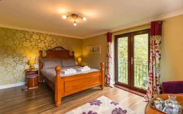Host Stay Four Seasons