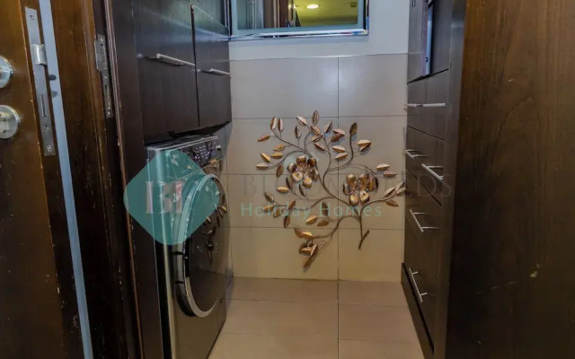 Bloomfields Grandeur 3BR in Wave Tower