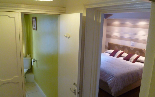 Greenlaw Guest House