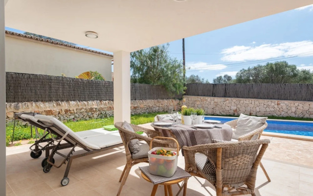 Garlanda 1 in Cala Llombards