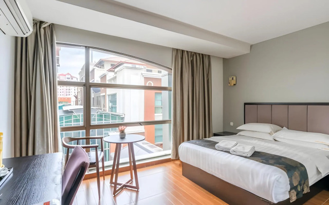 KK Waterfront Hotel