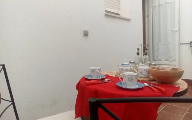 Elegant Accommodation In Old Helmet