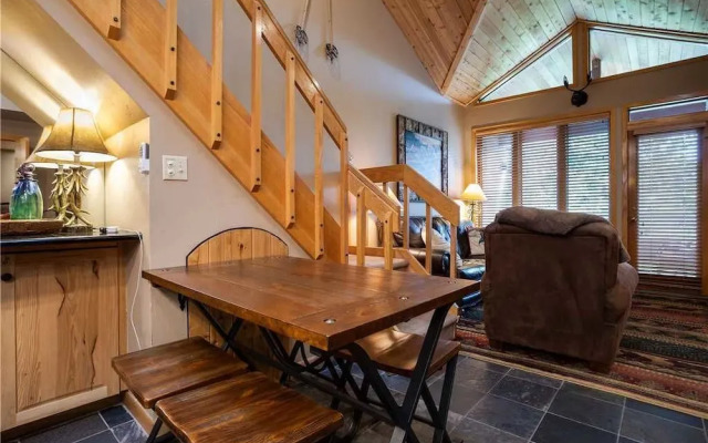 Trappeurs Lodge 1308