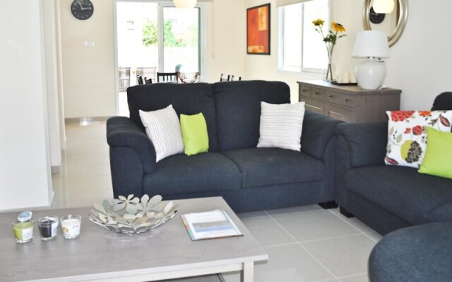Oceanview Luxury Villa 173
