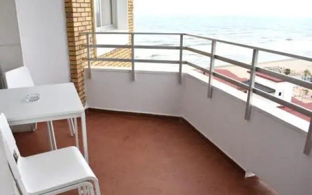 Club Maritimo at Ronda III