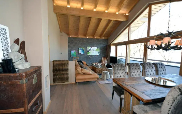 Zell City Exclusive Lodges - Penthouse Mandalisa