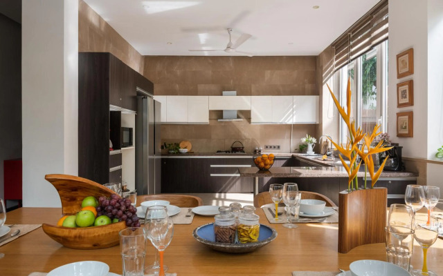Seis Villa-Splendid 4 bhk villa with private pool