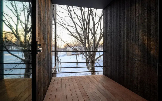 Odile by Hokkaido Tracks