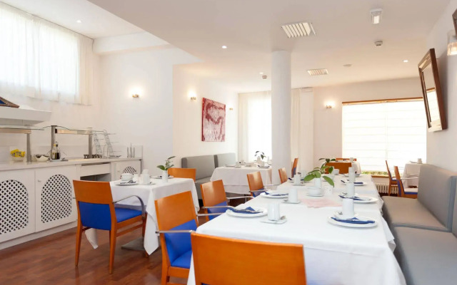 Hotel Los Geranios