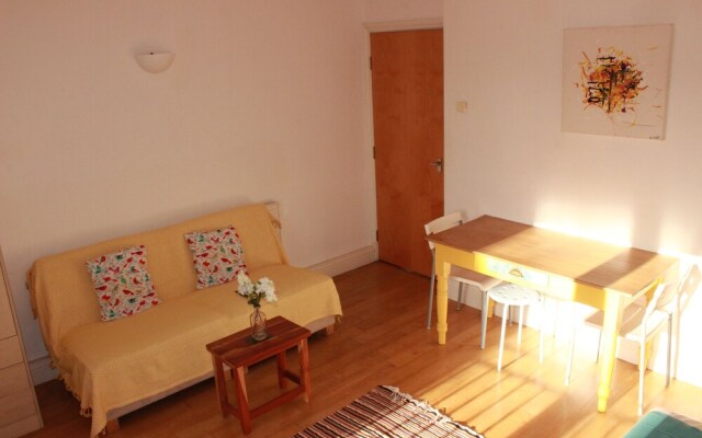 Myshortstay St.Mathews Row Apartment