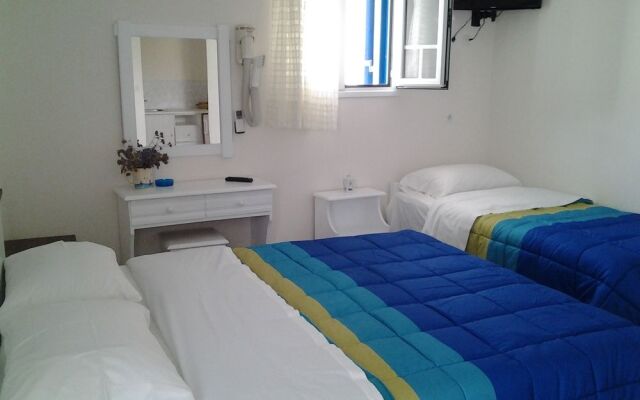 Noe Rooms