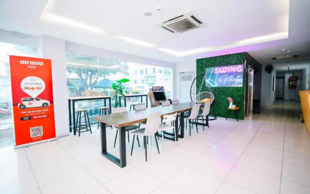 U Pac Hotel