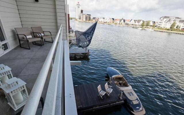 Captains Boathouse Studio