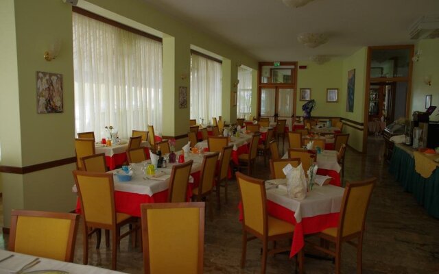 Hotel Dolomiti