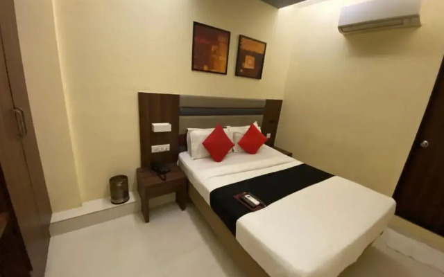 Hotel Regal International-Near Mumbai International Airport