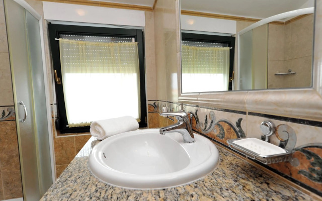 Apartments Villa Eden