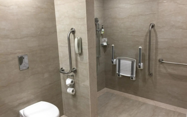 Lemon Tree Hotel, Sector 60, Gurugram