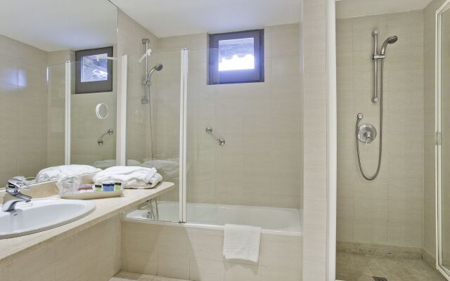 Hotel Luze El Toro