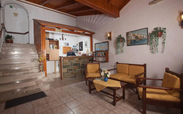 Galini Apartments and Studios