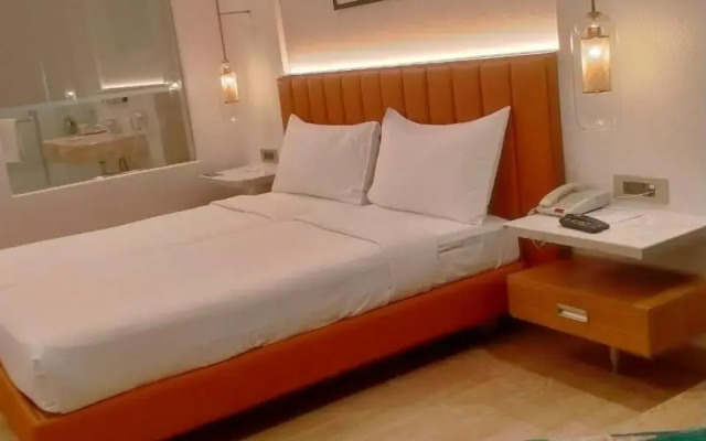 Mirage Hotel