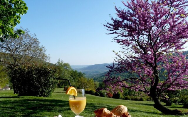 Hostellerie Gourmande Mère Biquette