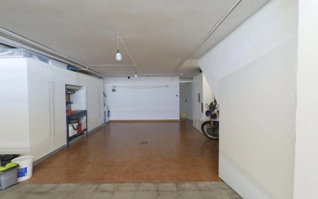 Apart BLANCO para ESQUÍ y ALHAMBRA. Garaje privado