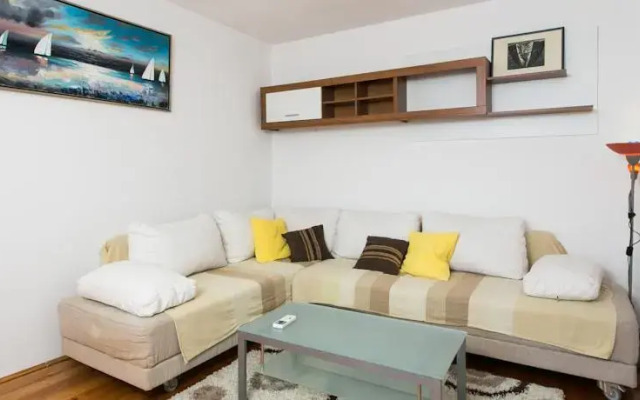 Apartment Akvarel