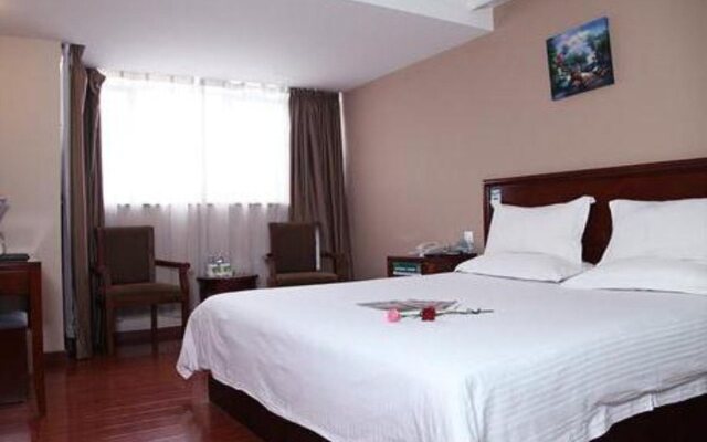 GreenTree Inn Foshan Longjiang Town North Fenghua Road Express Hotel