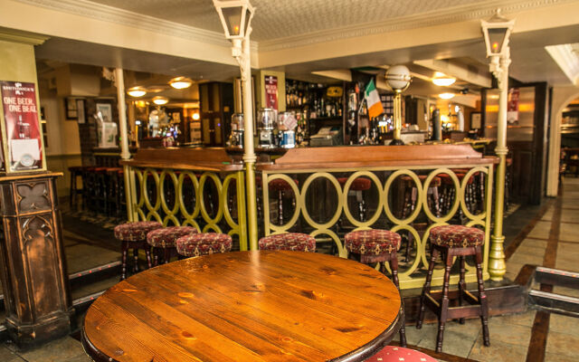 Kilford Arms Hotel