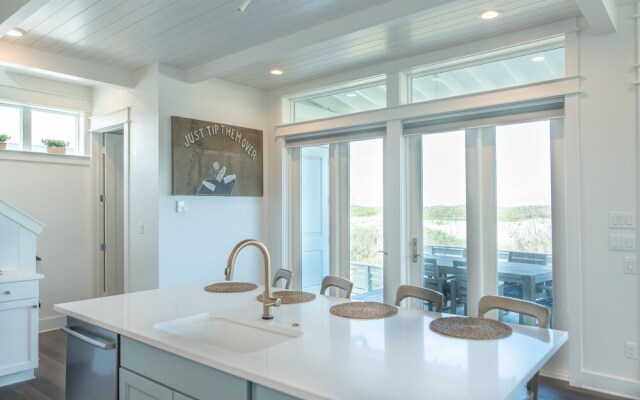 Las Mananitas at Sunflower Beach