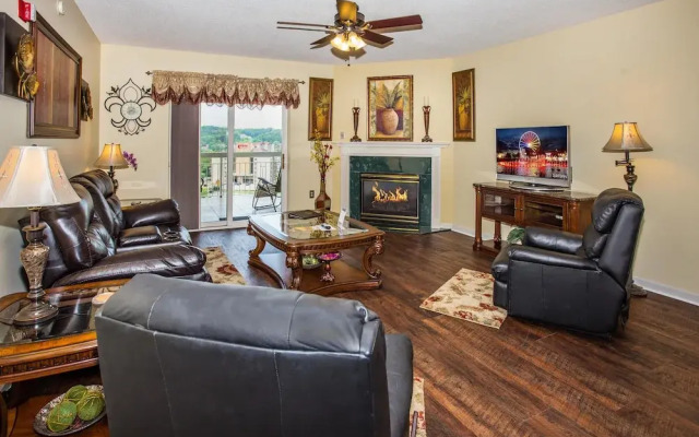 Whispering Pines 212