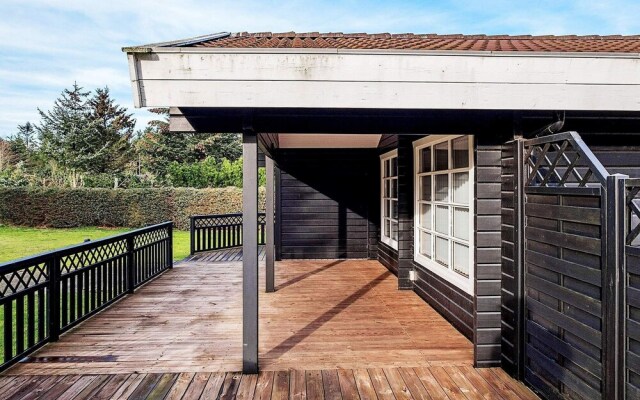 Holiday Home in Hals