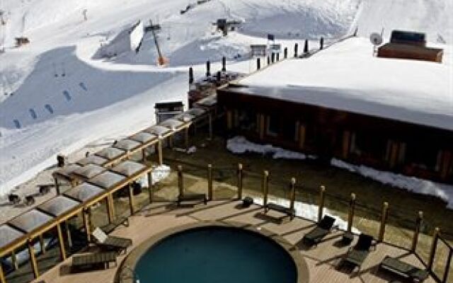 Hotel Valle Nevado