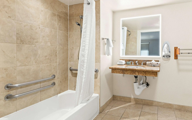 Best Western Chula Vista/Otay Valley Hotel