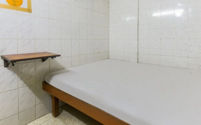 Gulzar Hotel by OYO Rooms