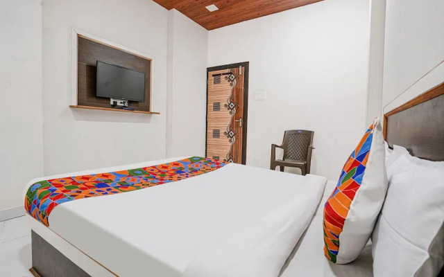 Fabexpress Sai Lodging I