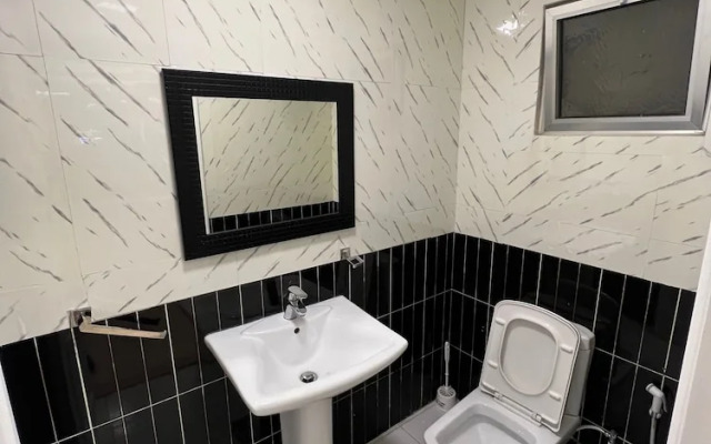 3 Bedroom Apartment Of 200 Square M With Terrace