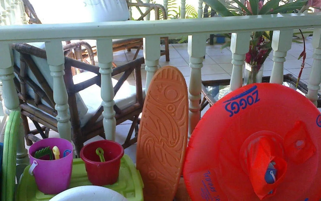 Playa Negra Guesthouse