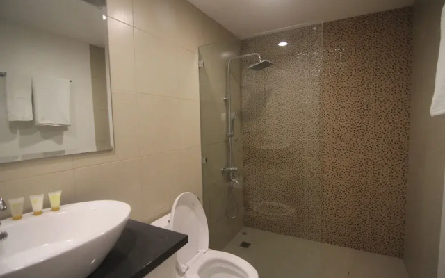 Bryan Condo Suites Makati near Airport